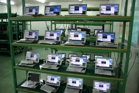 夏新聯手全美達，首款自主研發筆記本V3震撼下線，開啟自主創新新篇章